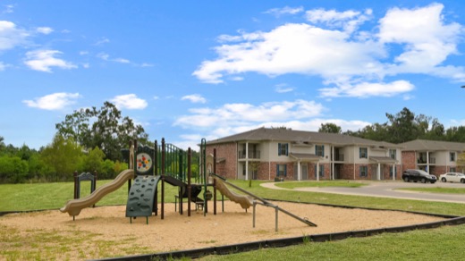 Sandal Family Apartments photo 5
